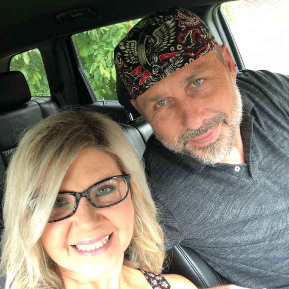 Meet your Posher, Kelley - Picture 2 of 5